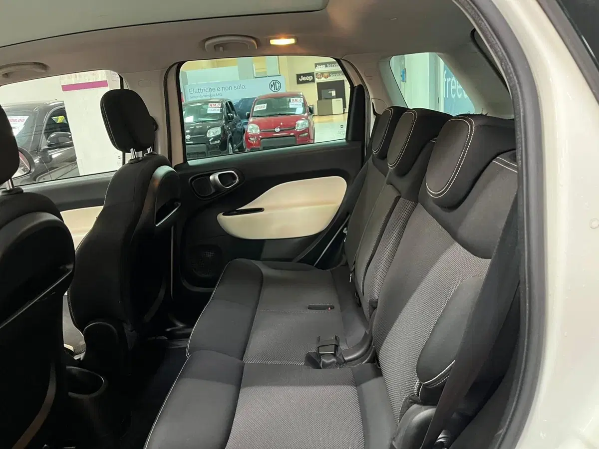 Fiat 500L usata a Lucca (12)