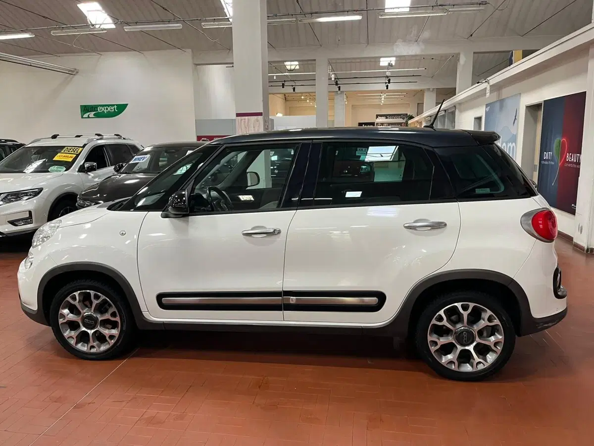 Fiat 500L usata a Lucca (8)