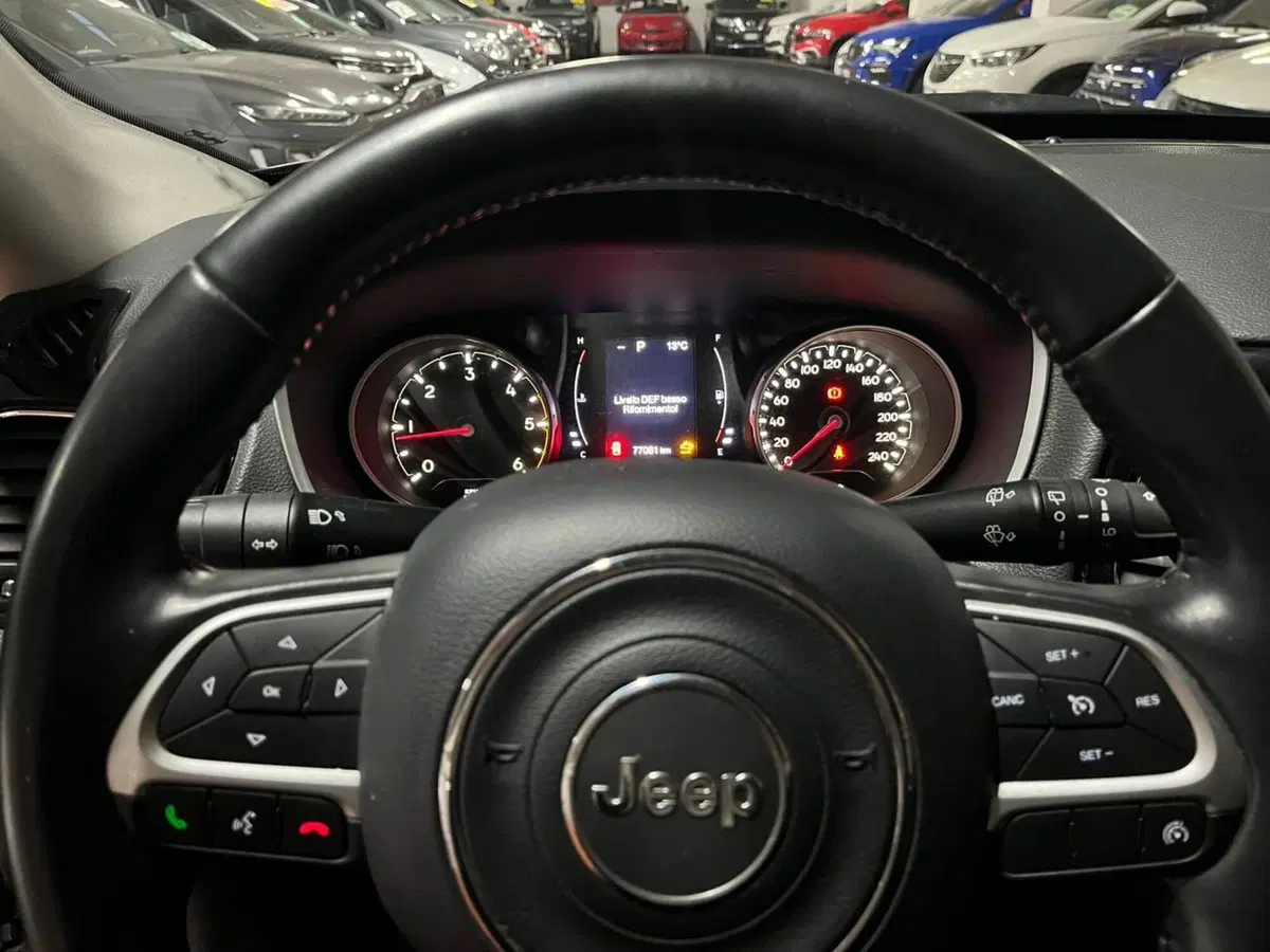 Jeep Compass usata a Lucca (18)