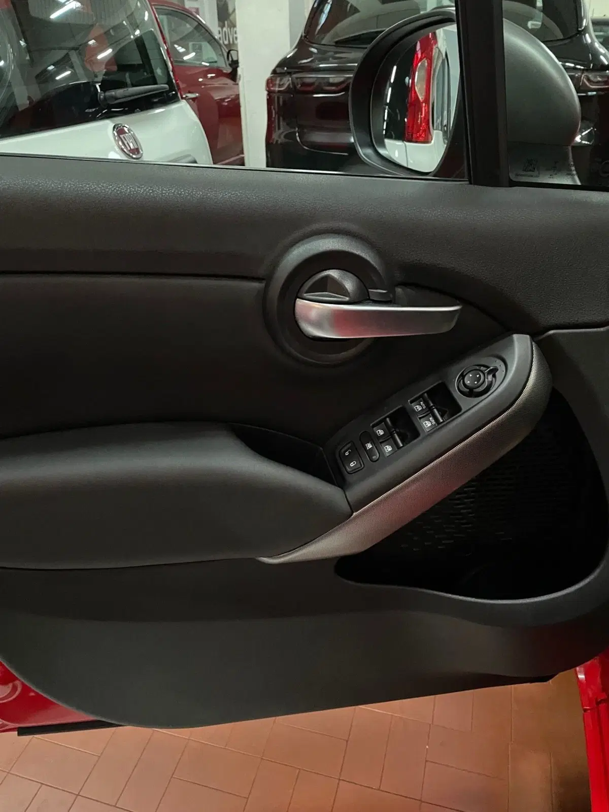 Fiat 500X usata a Lucca (13)