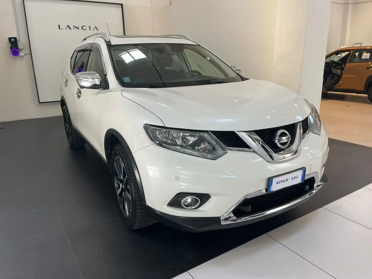 Nissan X-Trail usata a Lucca (3)