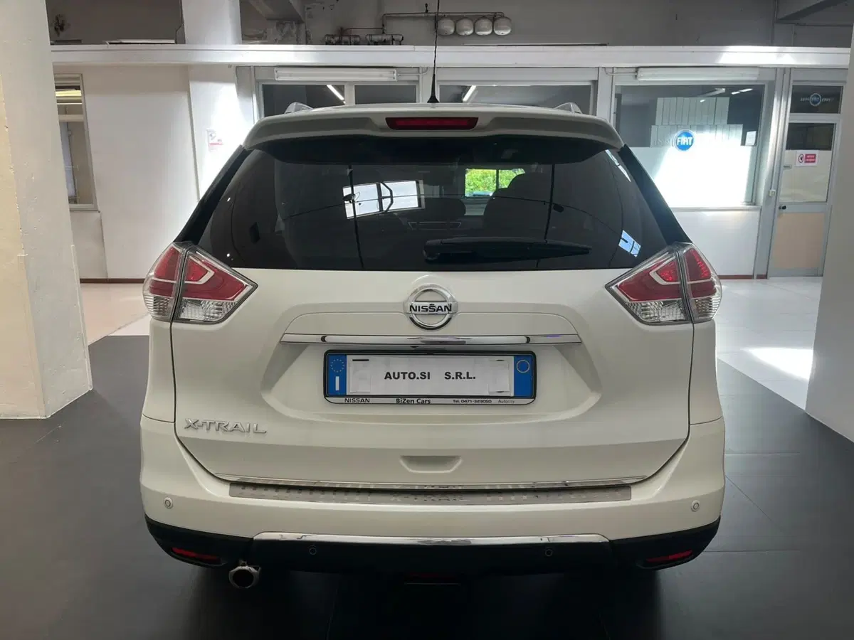 Nissan X-Trail usata a Lucca (6)
