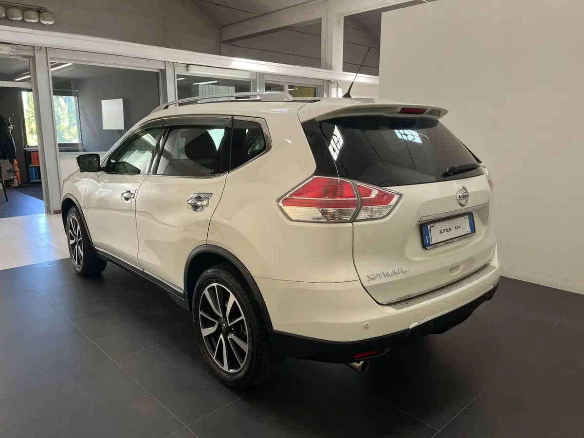 Nissan X-Trail usata a Lucca (7)