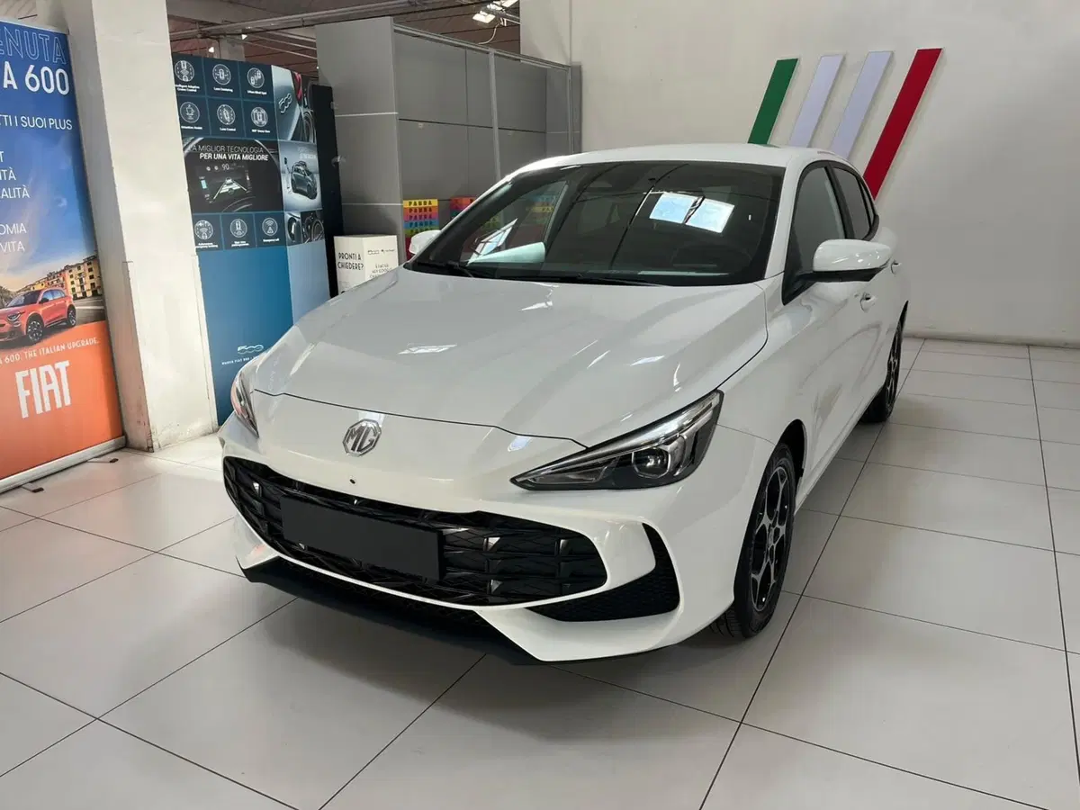 Mg MG3 nuova a Lucca