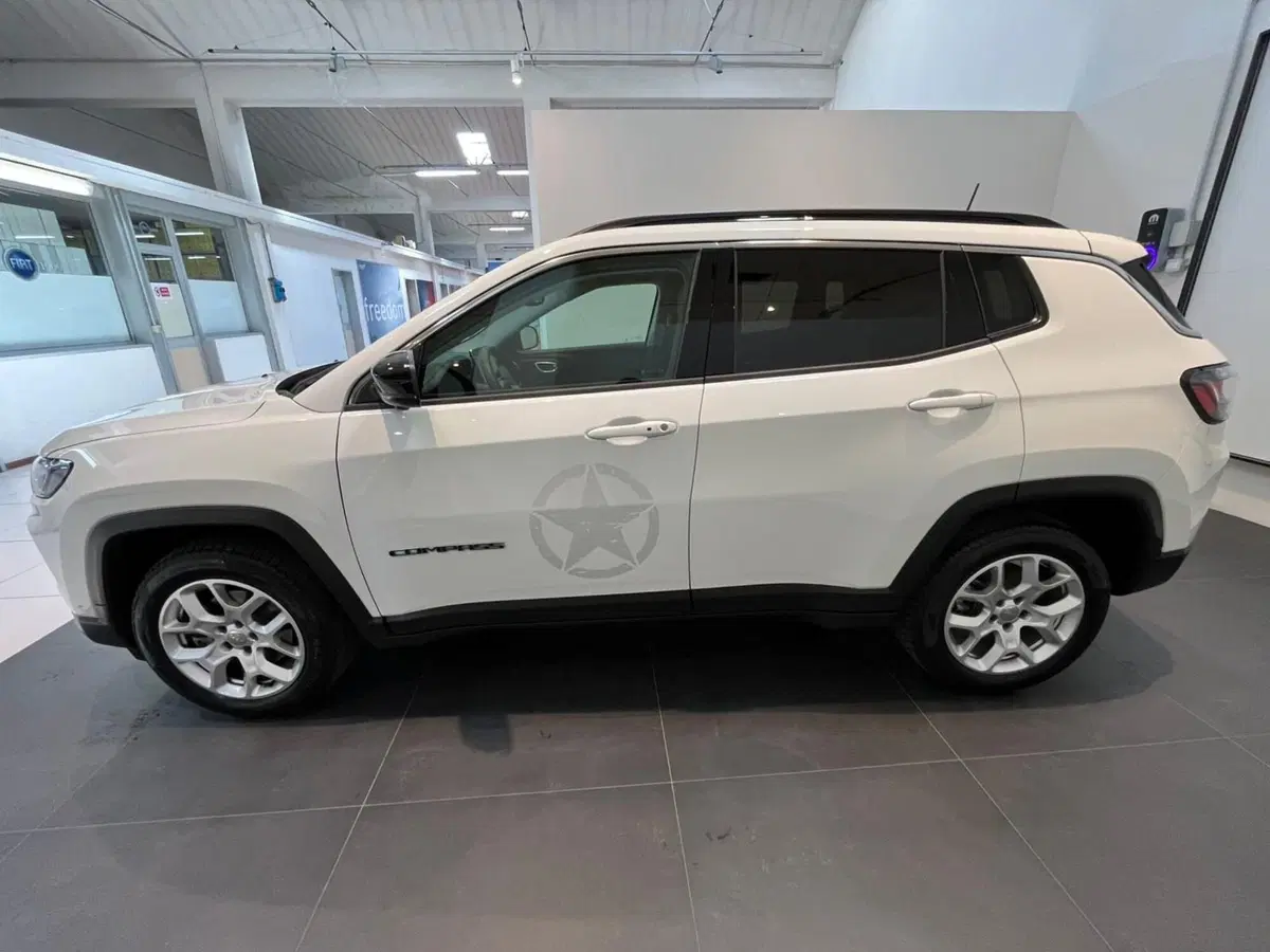 Jeep Compass usata a Lucca (8)