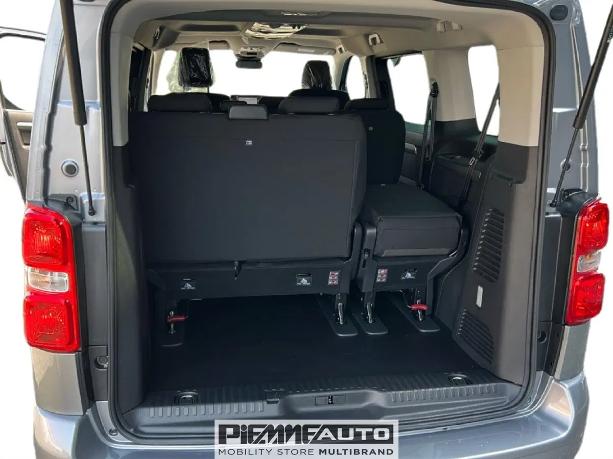 Opel Zafira nuova a Parma (11)