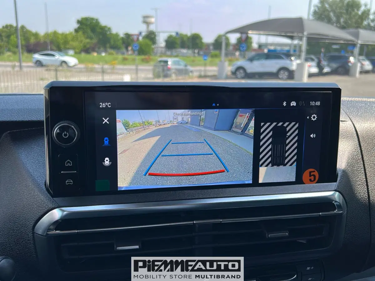 Opel Zafira nuova a Parma (13)