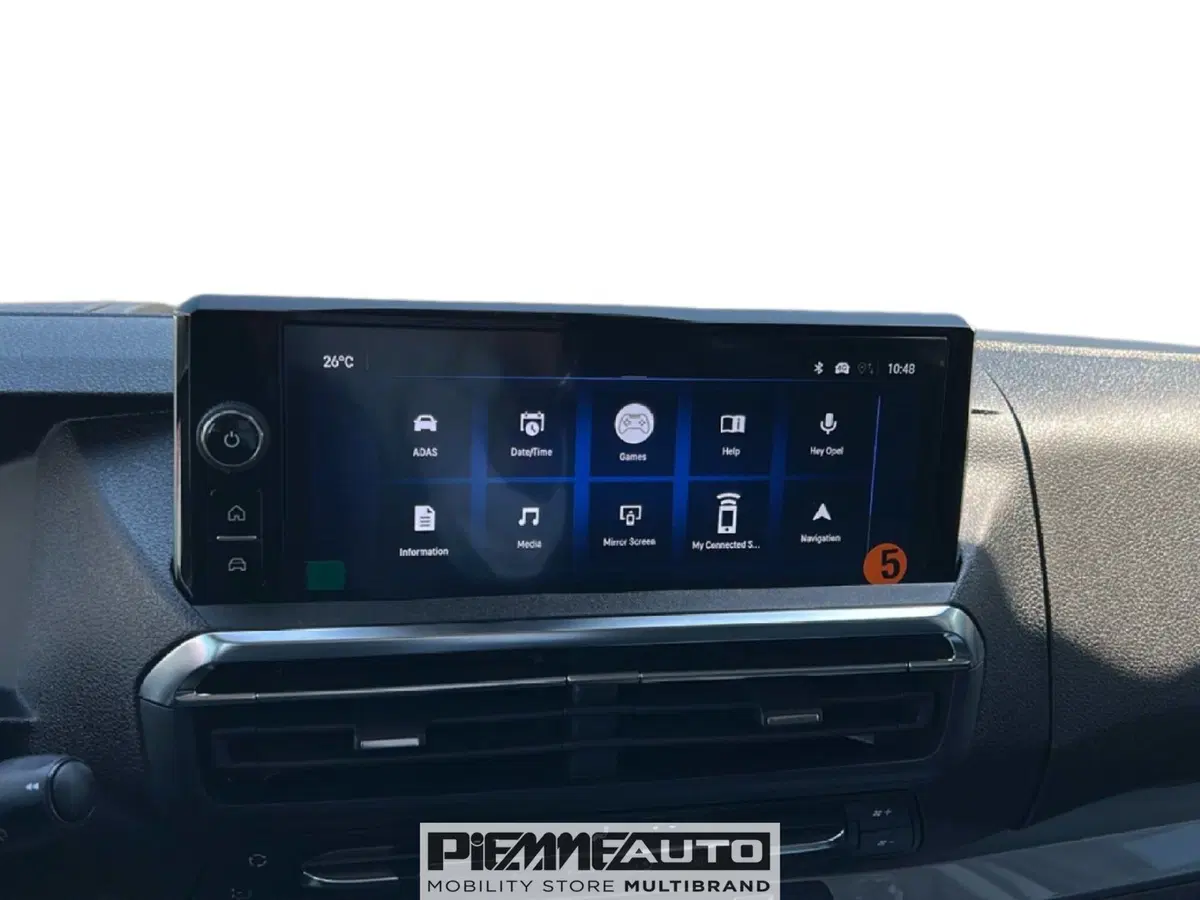 Opel Zafira nuova a Parma (14)