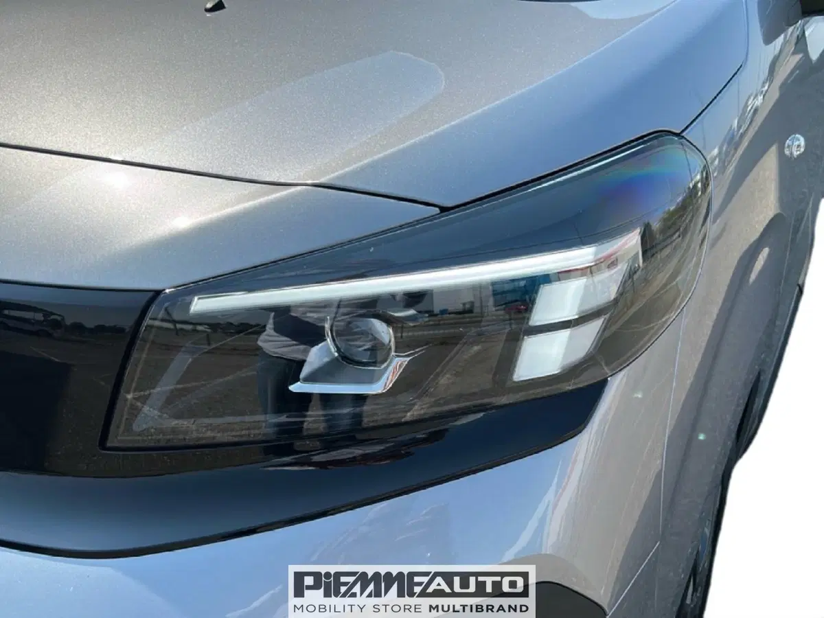 Opel Zafira nuova a Parma (7)