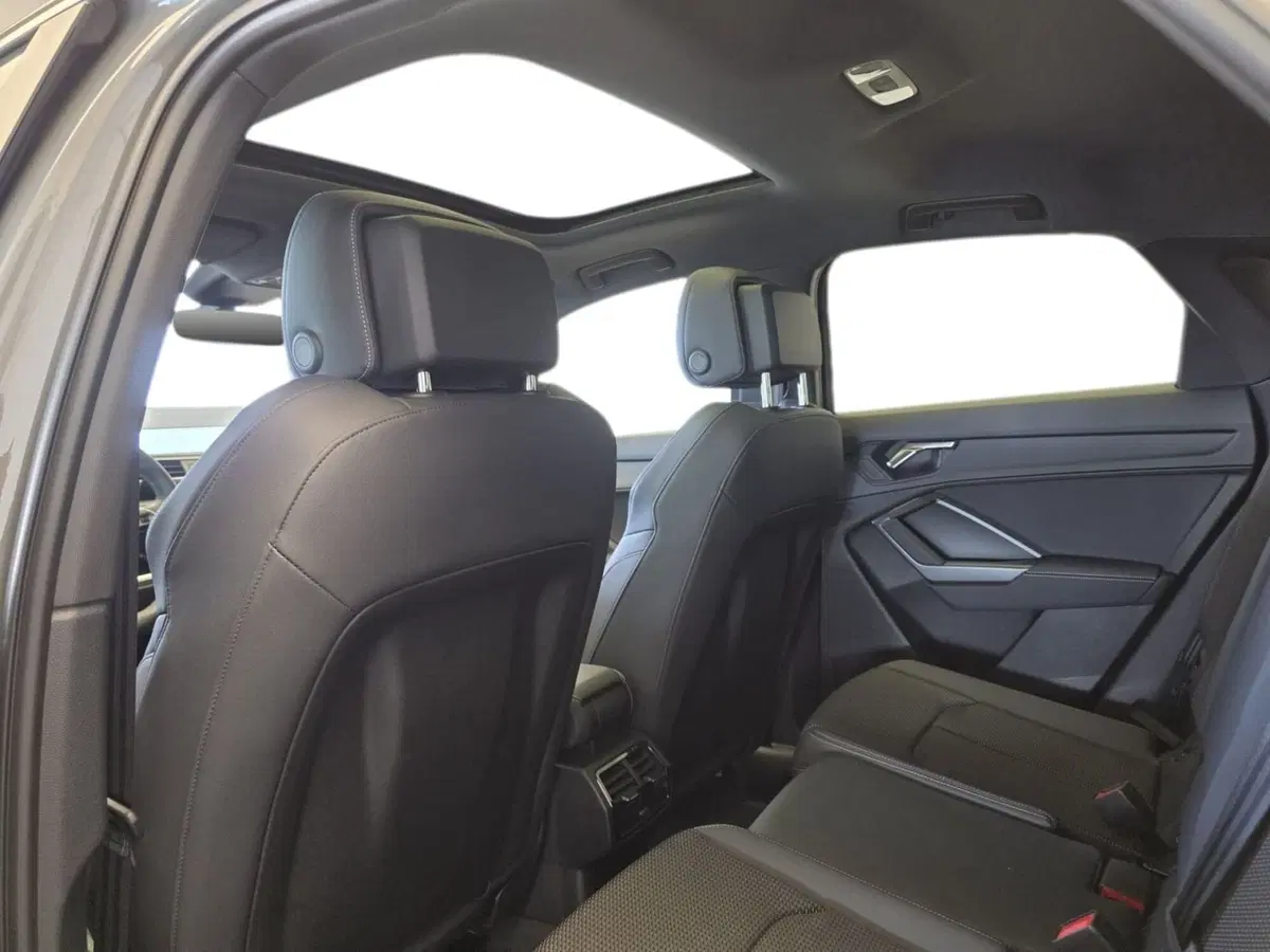 Audi Q3 Sportback usata a Bari (6)