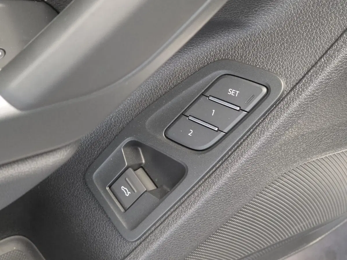 Audi Q3 Sportback usata a Bari (8)