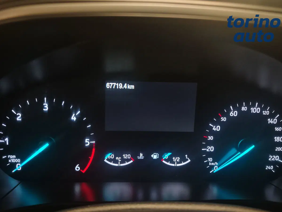 Ford Focus Station Wagon usata a Torino (11)