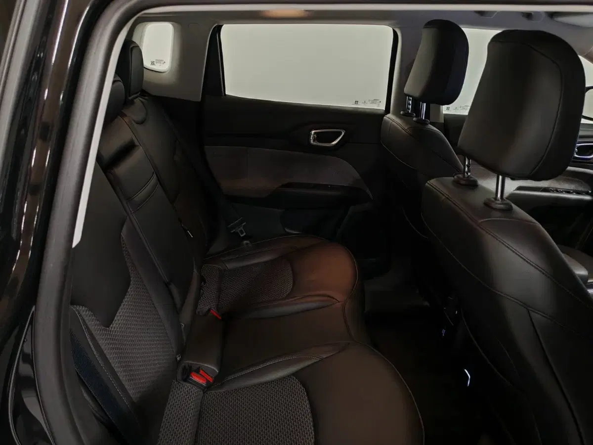 Jeep Compass usata a Novara (5)