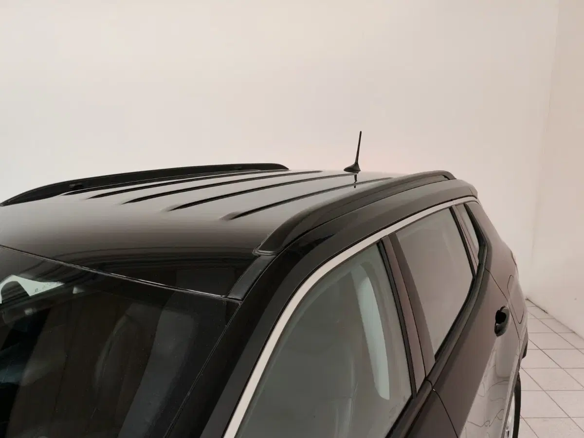 Jeep Compass usata a Novara (9)