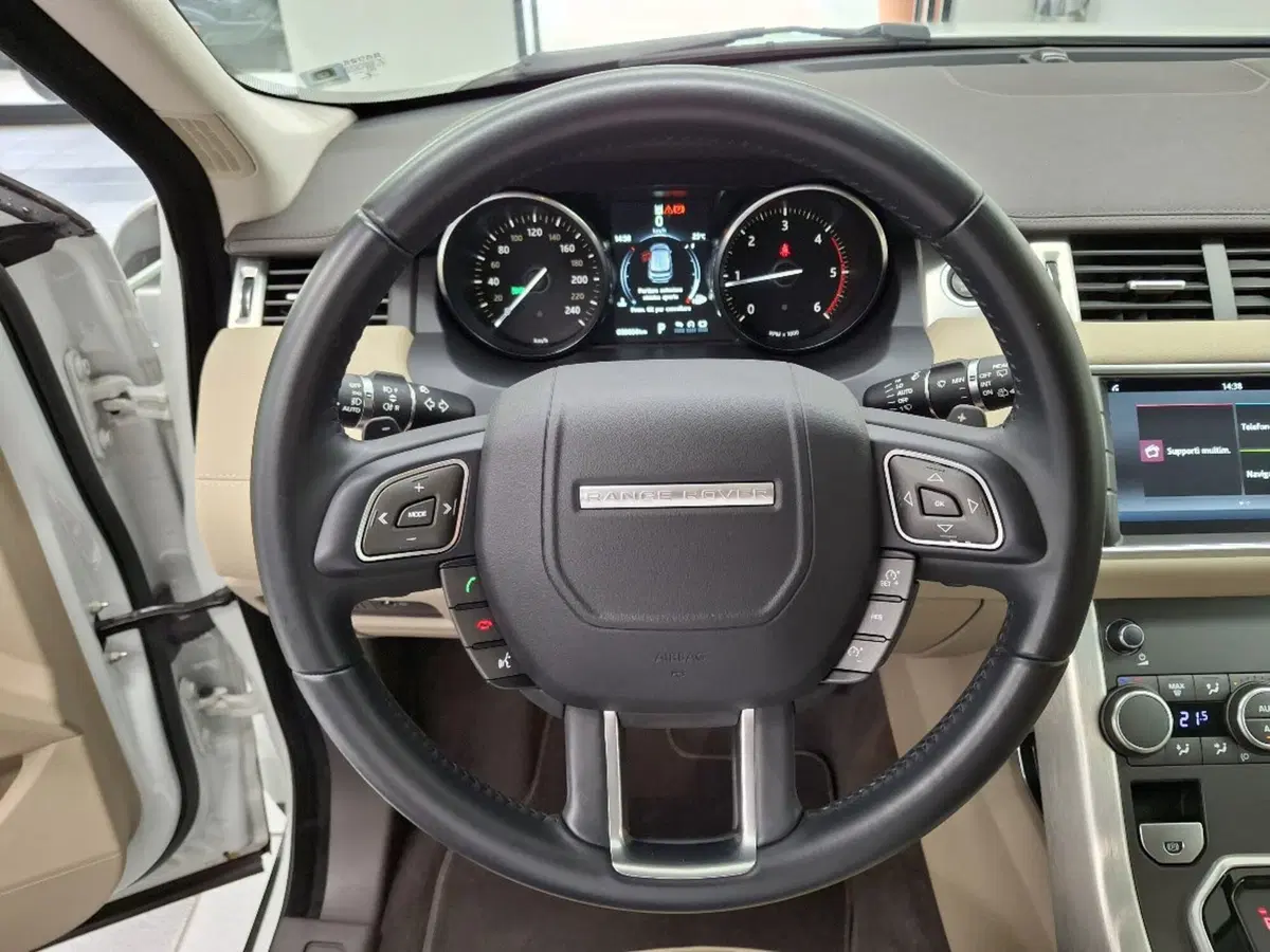 Land Rover Range Rover Evoque usata a Verbano Cusio Ossola (10)