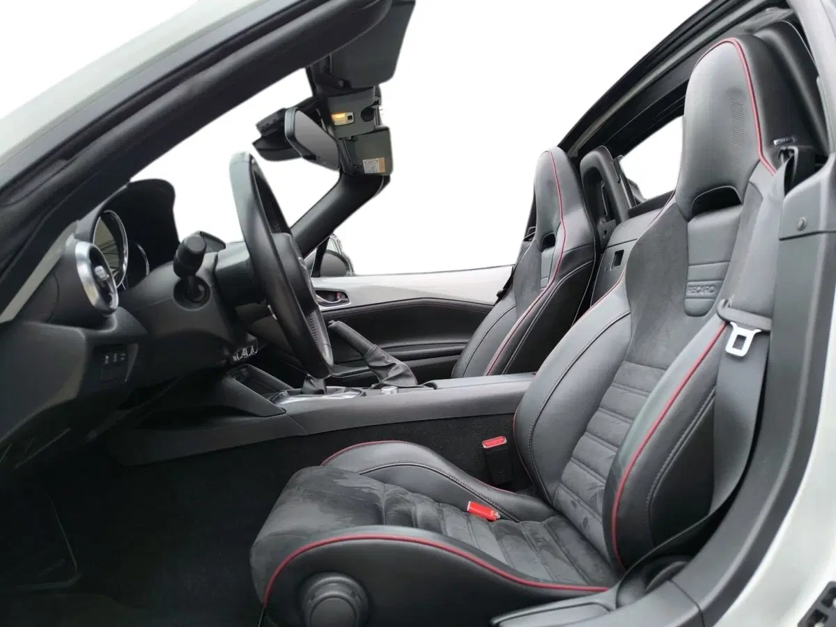Mazda MX-5 usata a Udine (9)