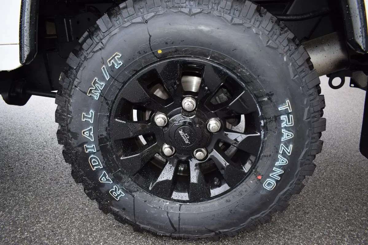 Land Rover Defender usata a Cuneo (19)