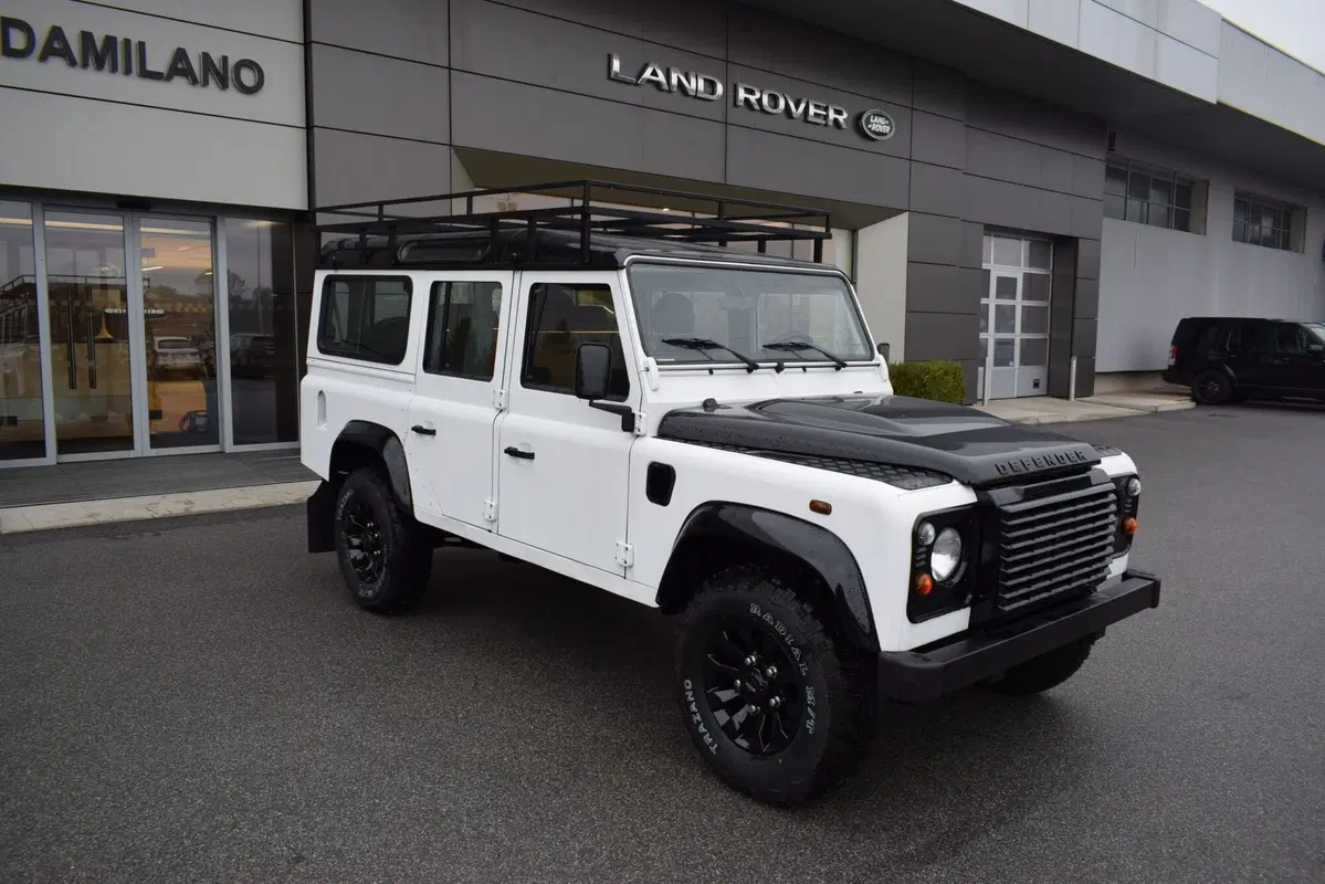 Land Rover Defender usata a Cuneo (3)