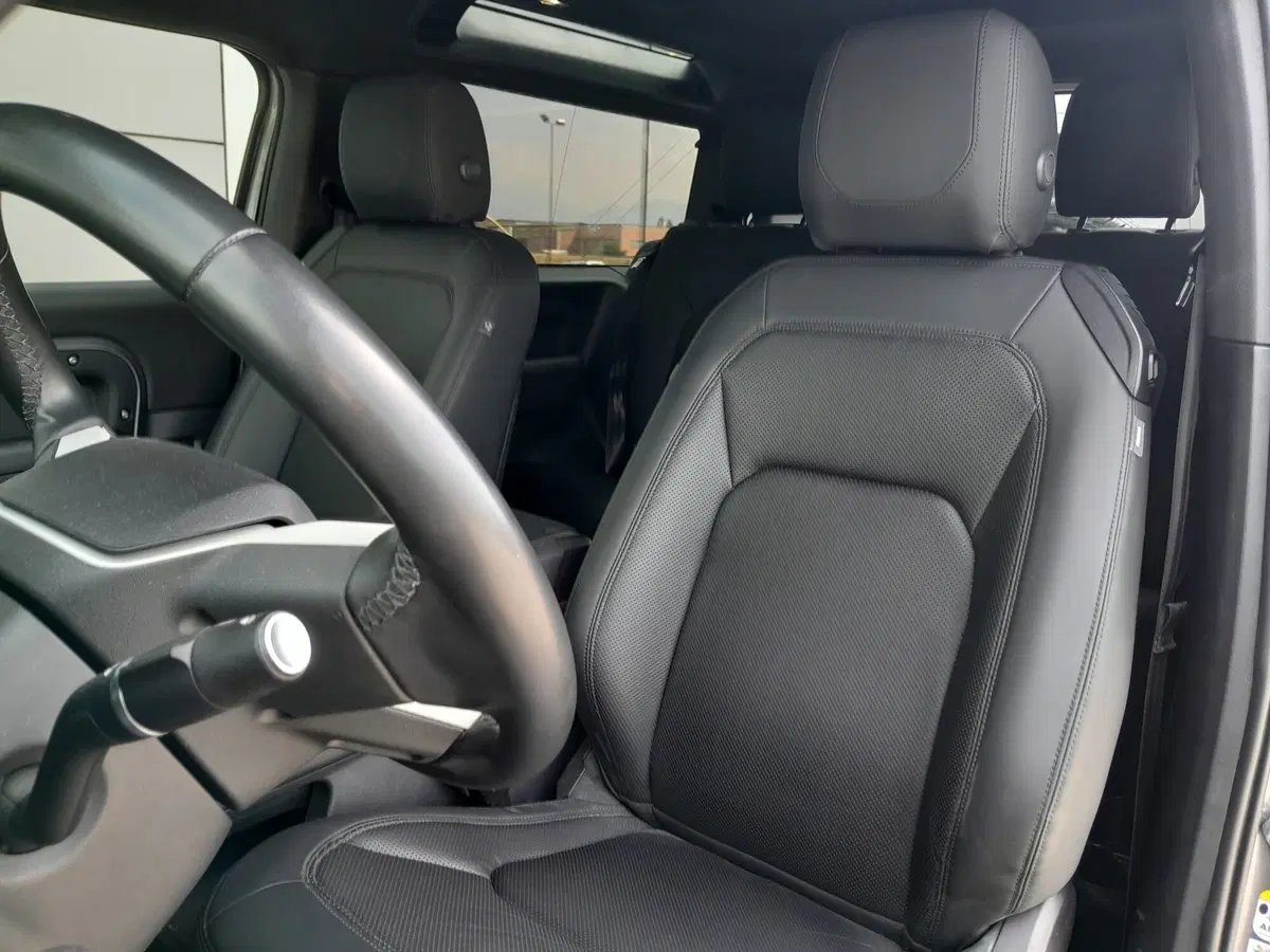 Land Rover Defender usata a Cuneo (12)