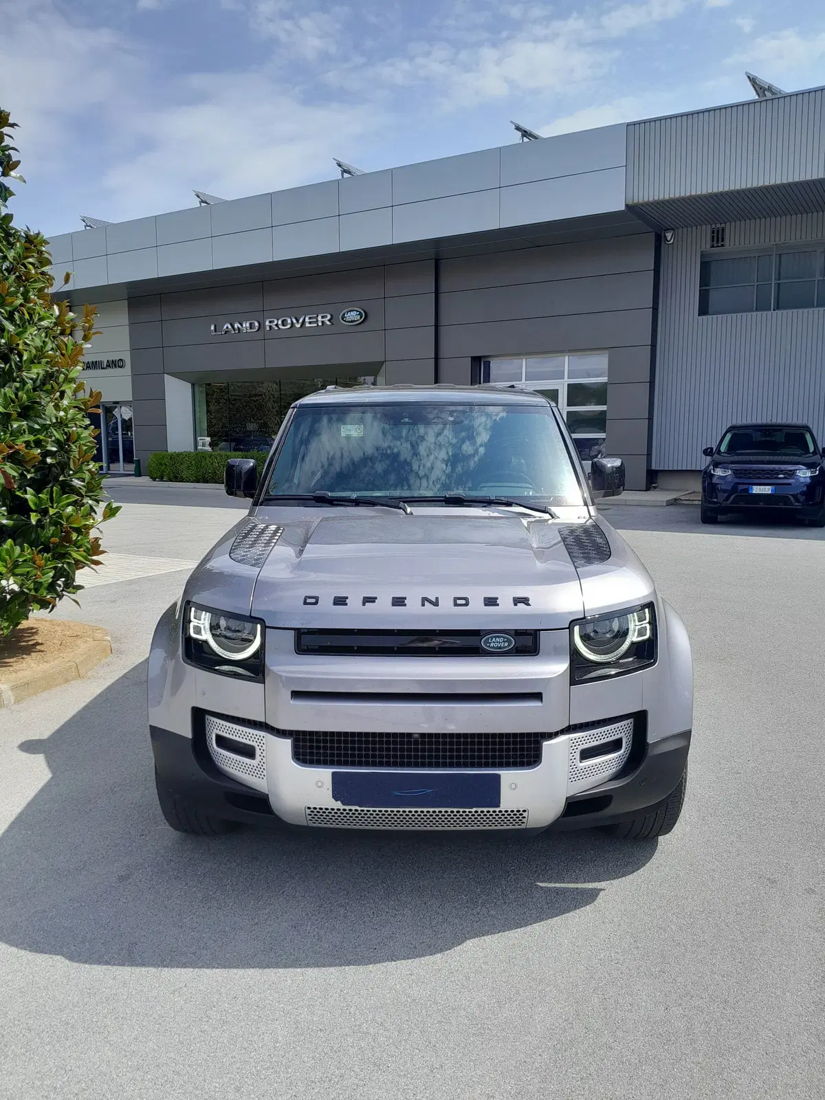 Land Rover Defender usata a Cuneo (2)