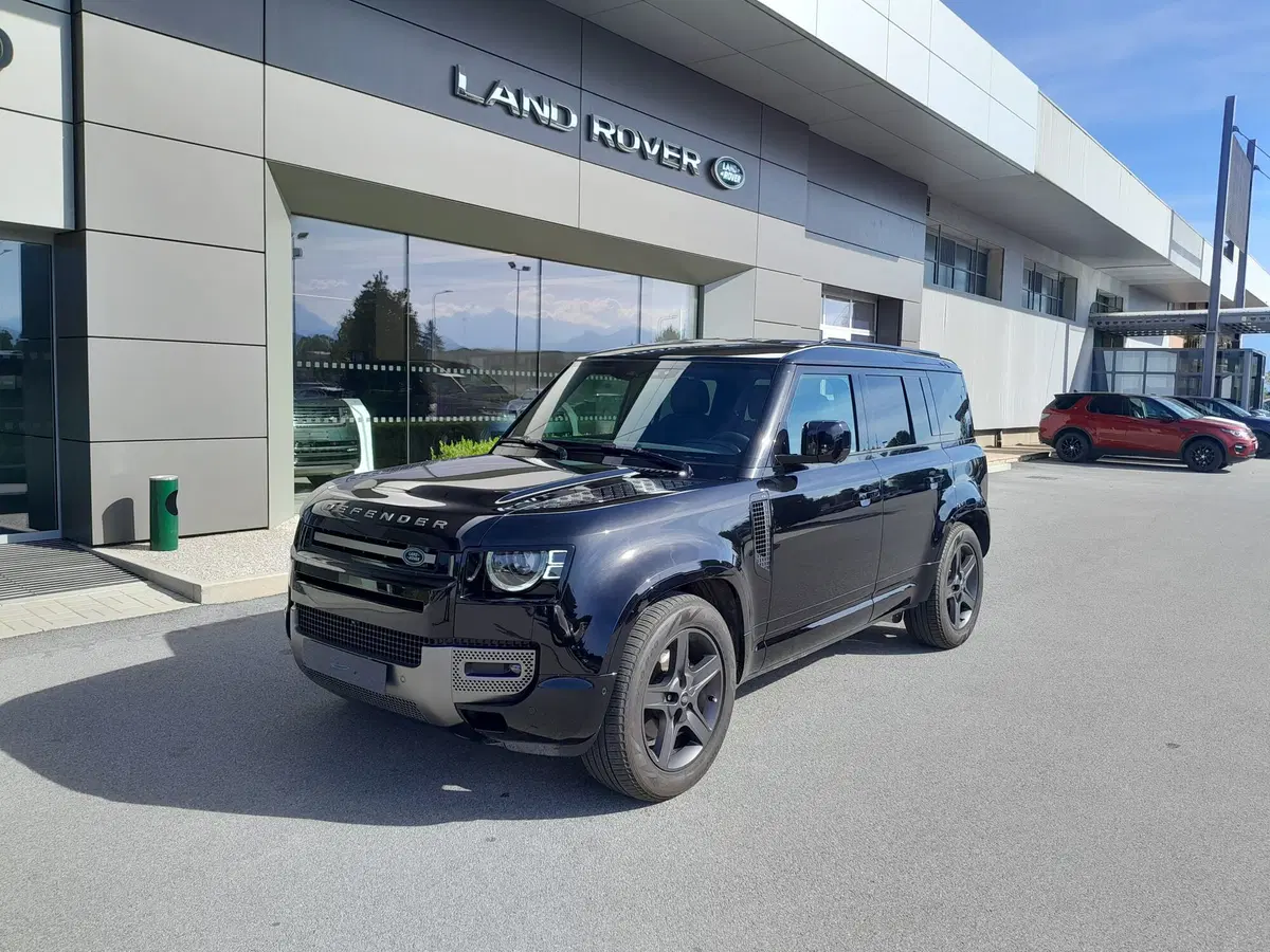 Land Rover Defender usata a Cuneo