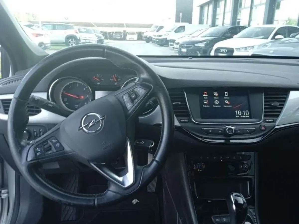 Opel Astra Station Wagon usata a Padova (11)