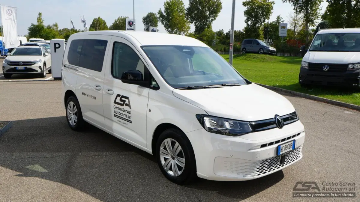Volkswagen Veicoli Commerciali Caddy usata a Bologna (12)