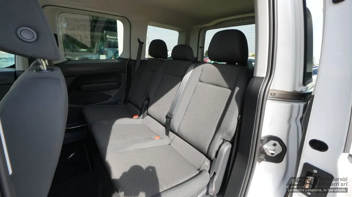 Volkswagen Veicoli Commerciali Caddy usata a Bologna (8)