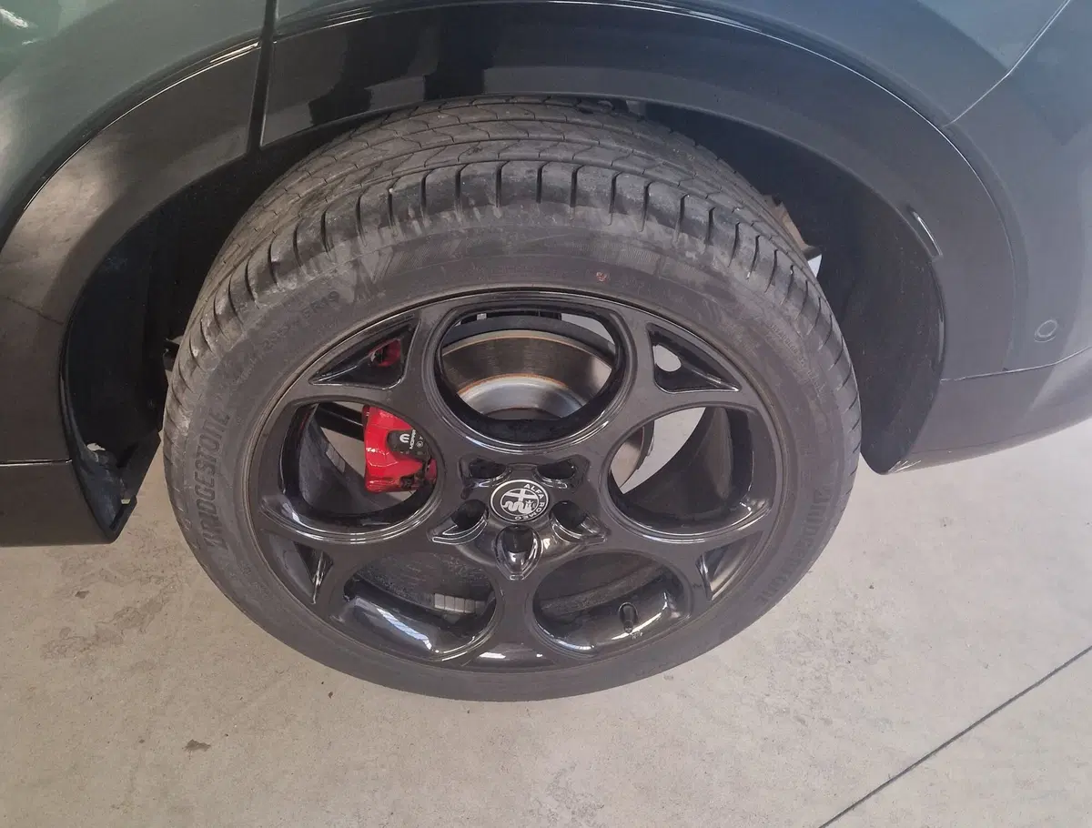 Alfa Romeo Tonale usata a Terni (15)
