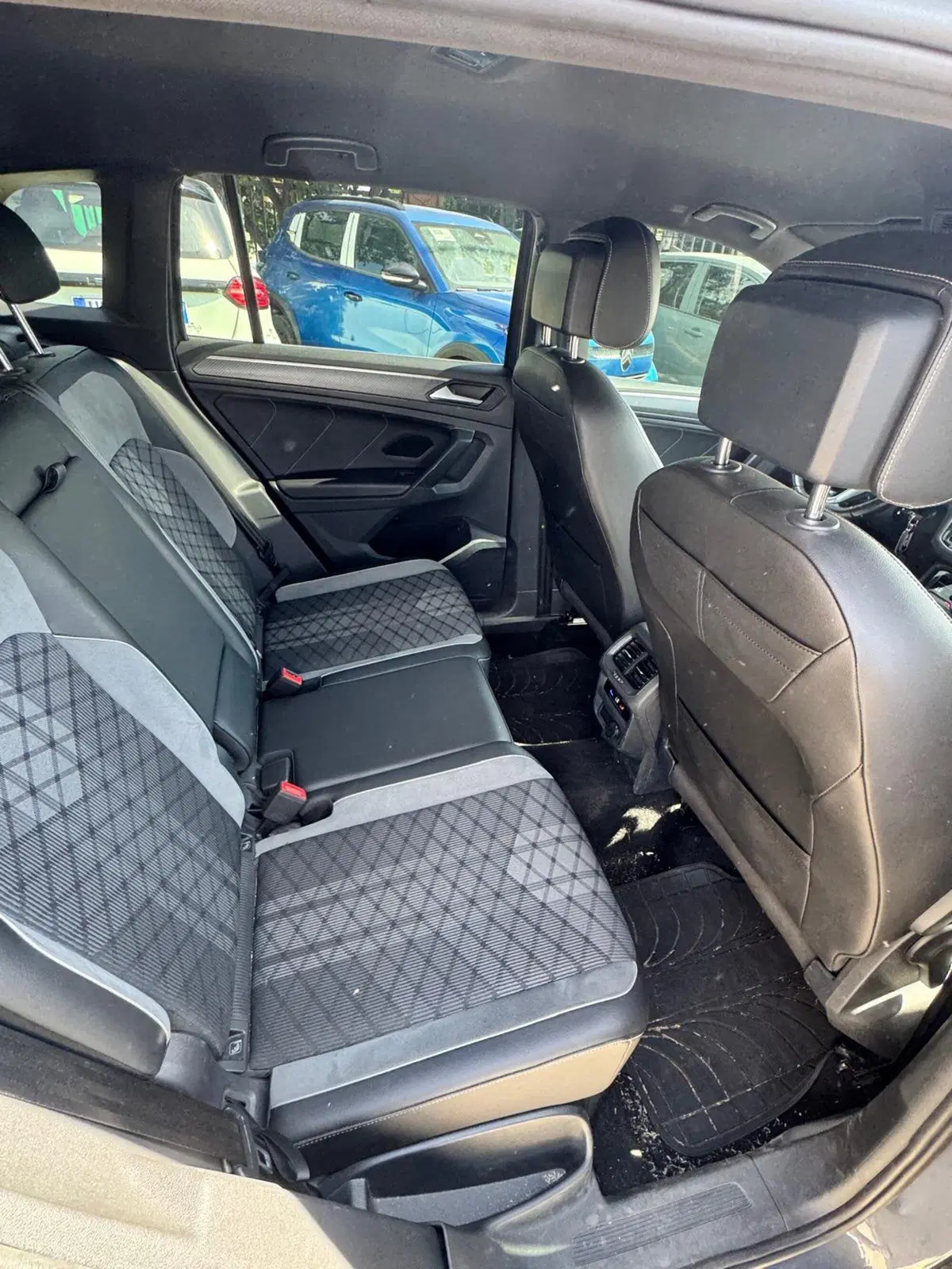Volkswagen Tiguan usata a Caserta (8)