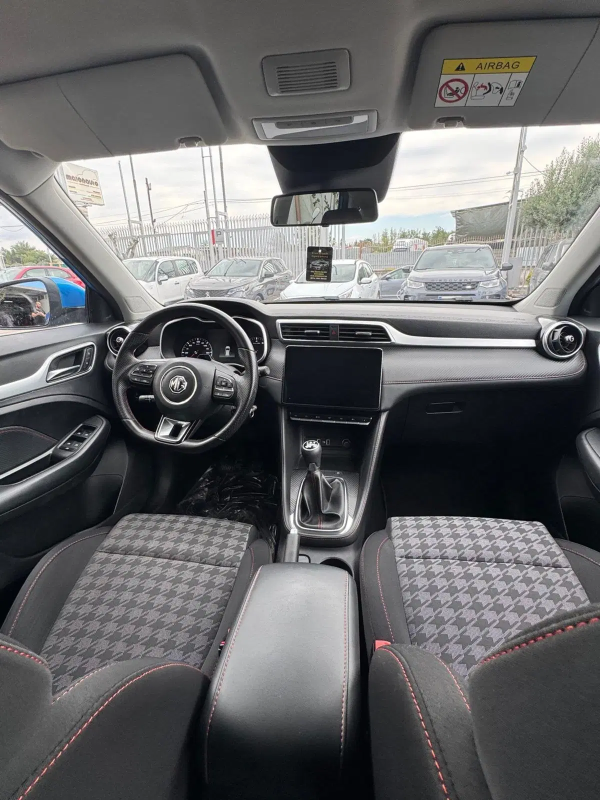 Mg ZS usata a Caserta (10)