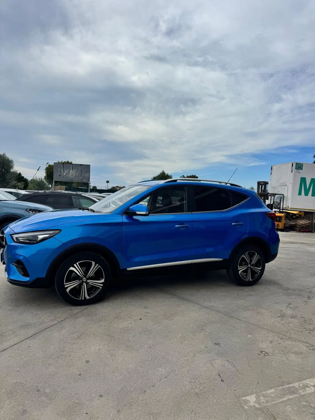 Mg ZS usata a Caserta (2)