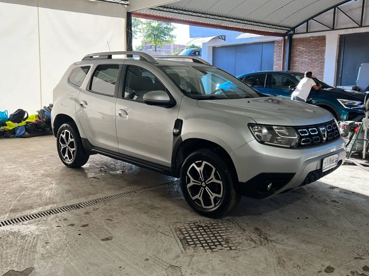 Dacia Duster usata a Roma (7)