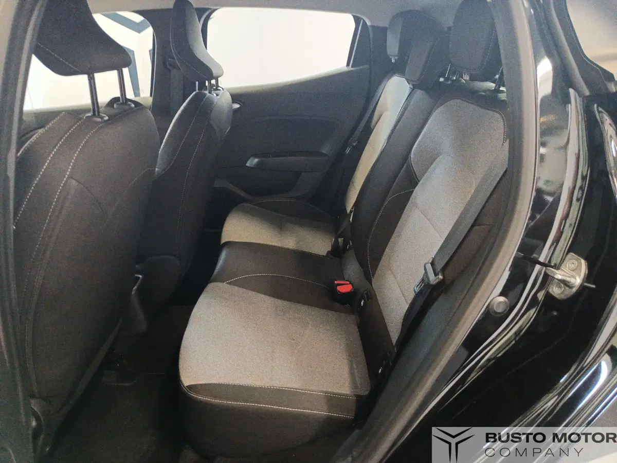 Renault Clio usata a Varese (9)