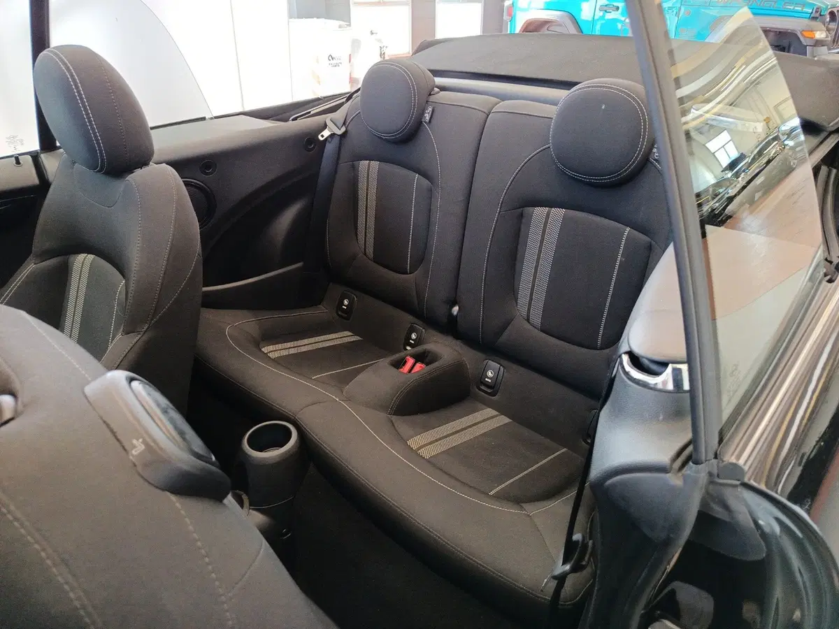 MINI Mini Cabrio usata a Varese (10)