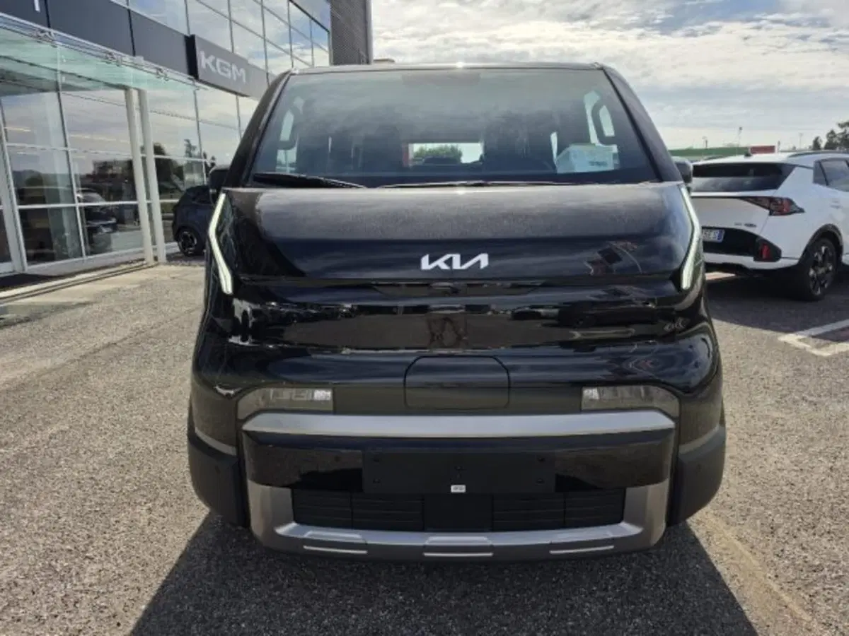 Kia PV5 nuova a Vicenza (2)