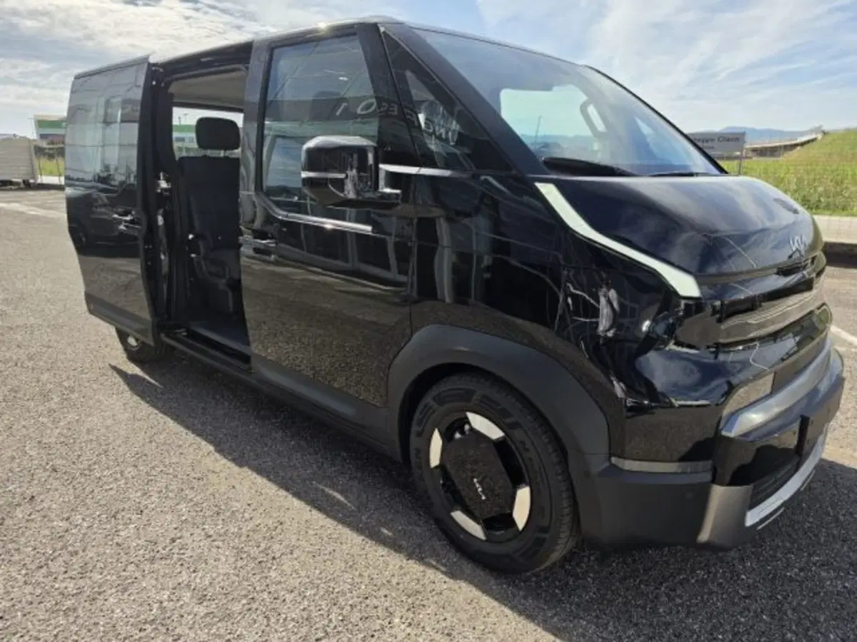 Kia PV5 nuova a Vicenza (3)