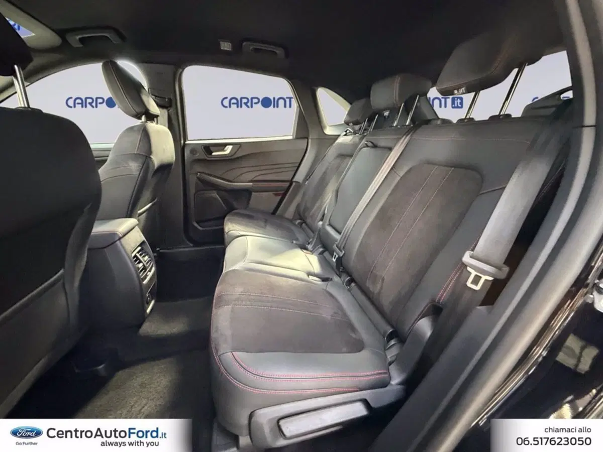 Ford Kuga usata a Roma (13)