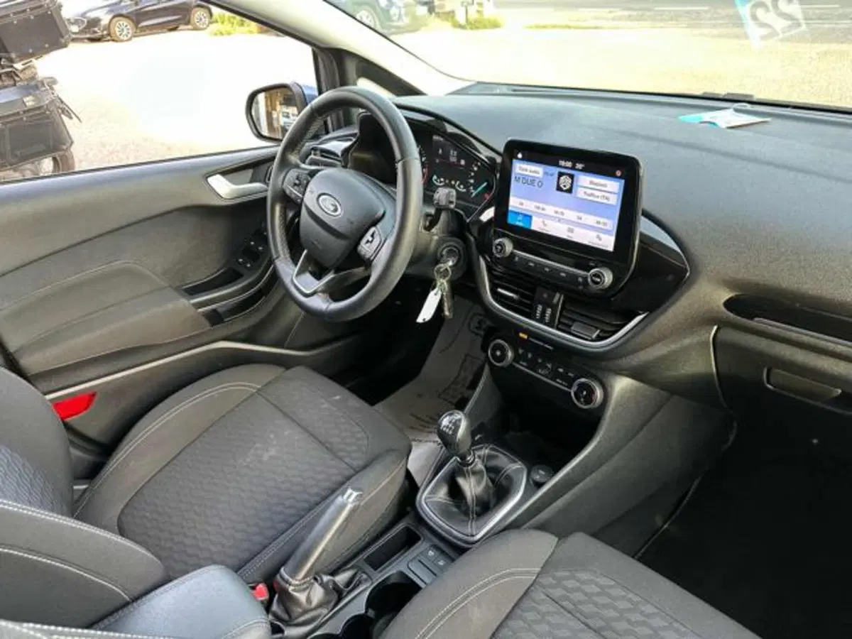 Ford Fiesta usata a Lucca (9)