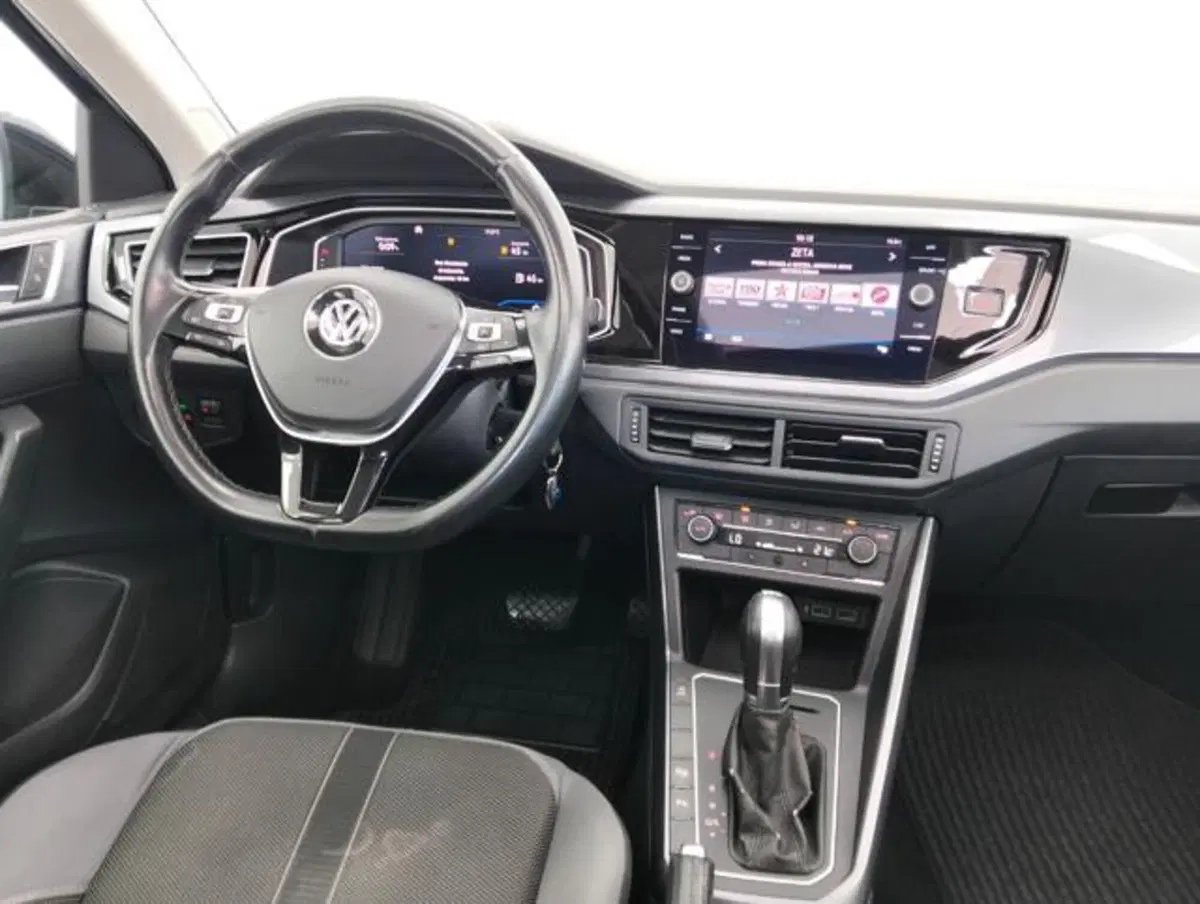 Volkswagen Polo usata a Como (10)