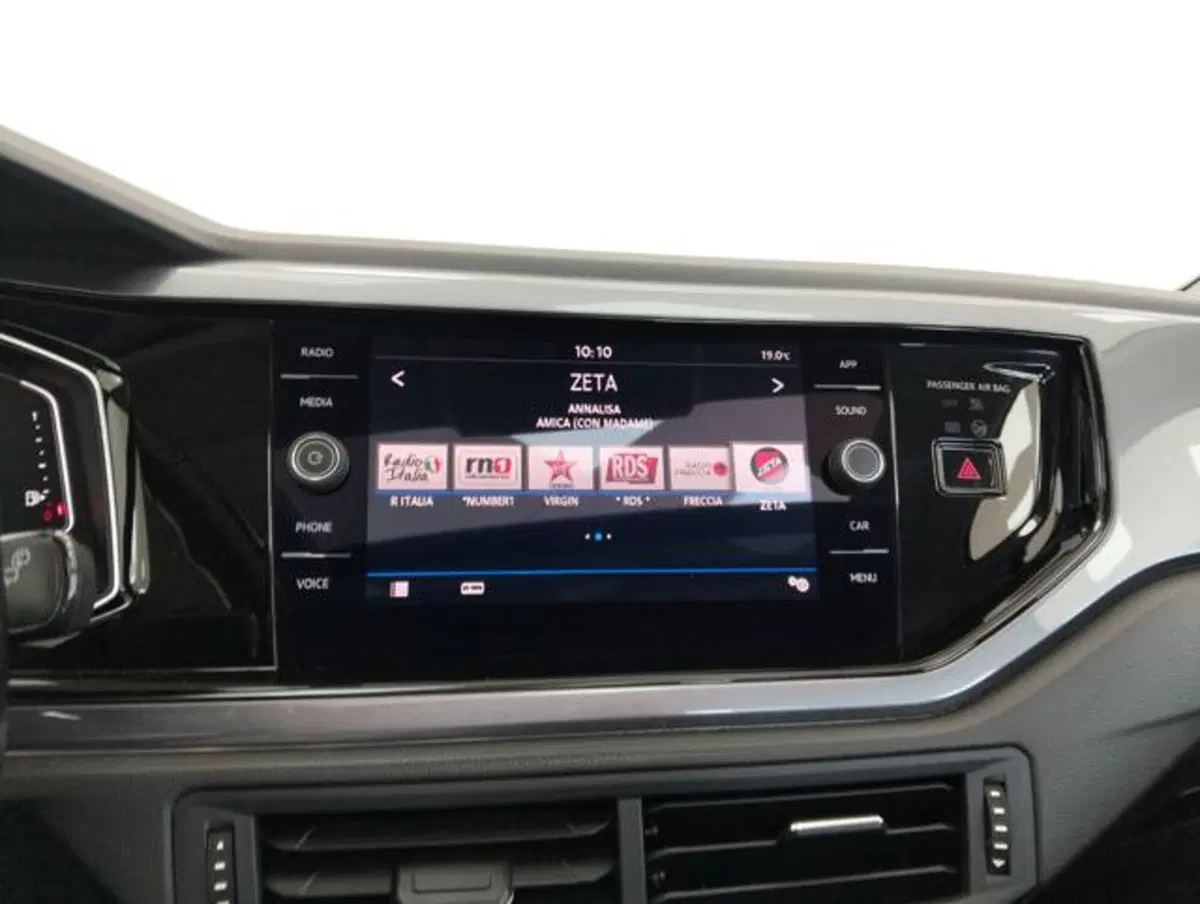 Volkswagen Polo usata a Como (13)