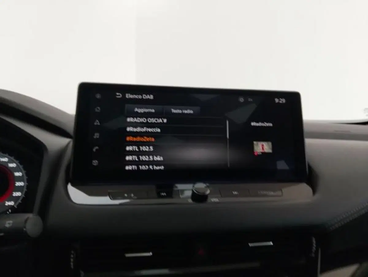 Nissan Qashqai usata a Como (14)