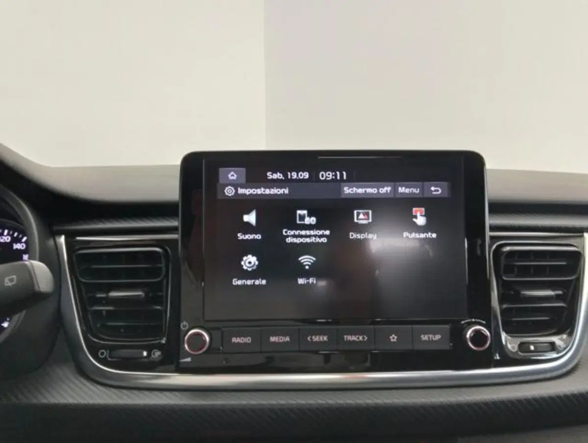 Kia Rio usata a Como (14)