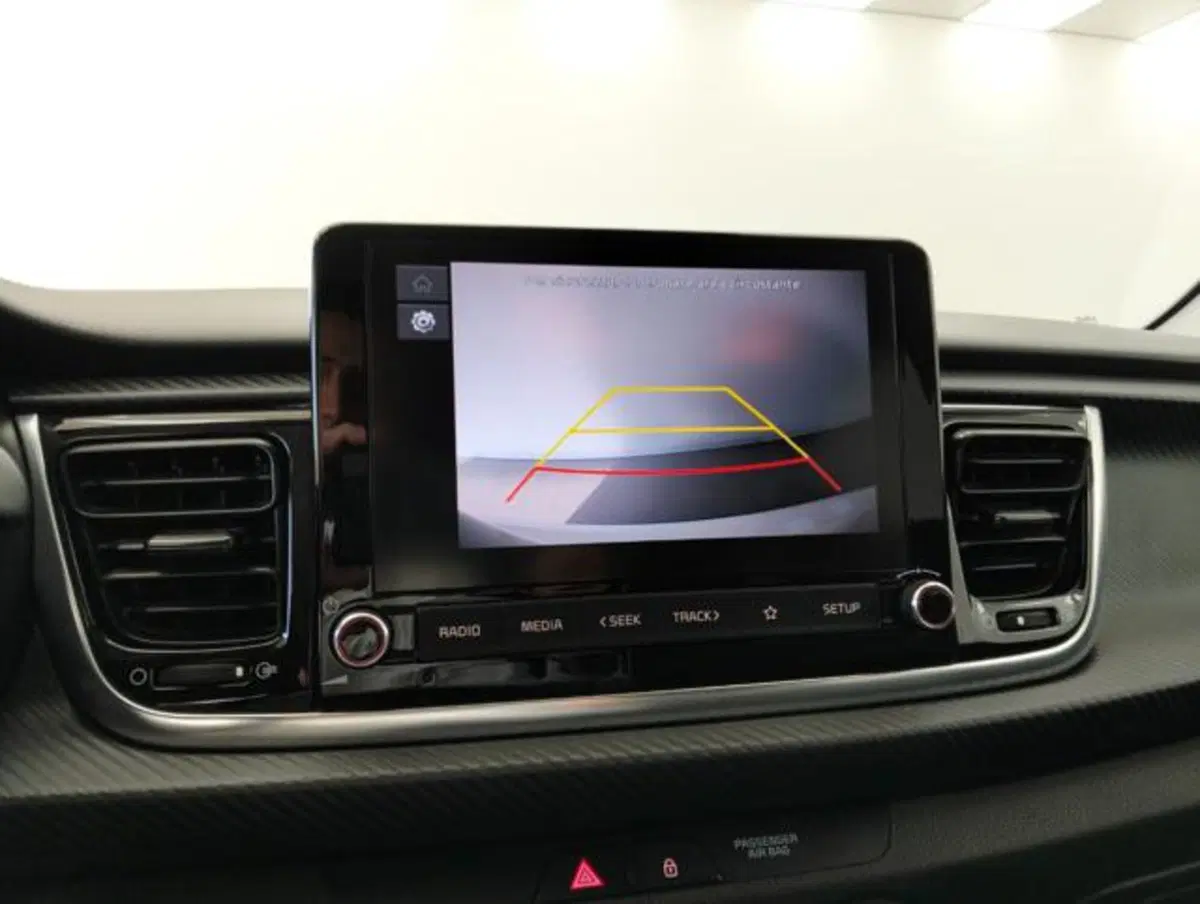 Kia Rio usata a Como (15)