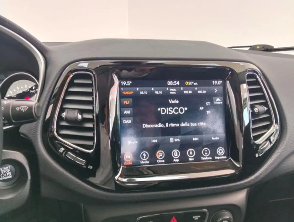 Jeep Compass usata a Como (14)