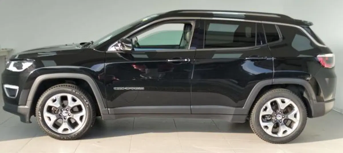 Jeep Compass usata a Como (8)