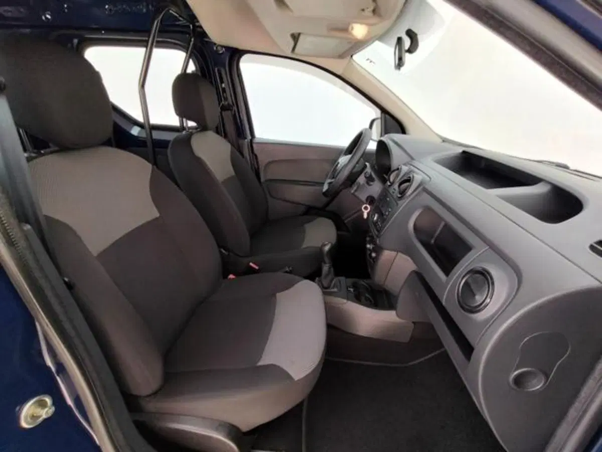 Dacia Dokker usata a Como (3)