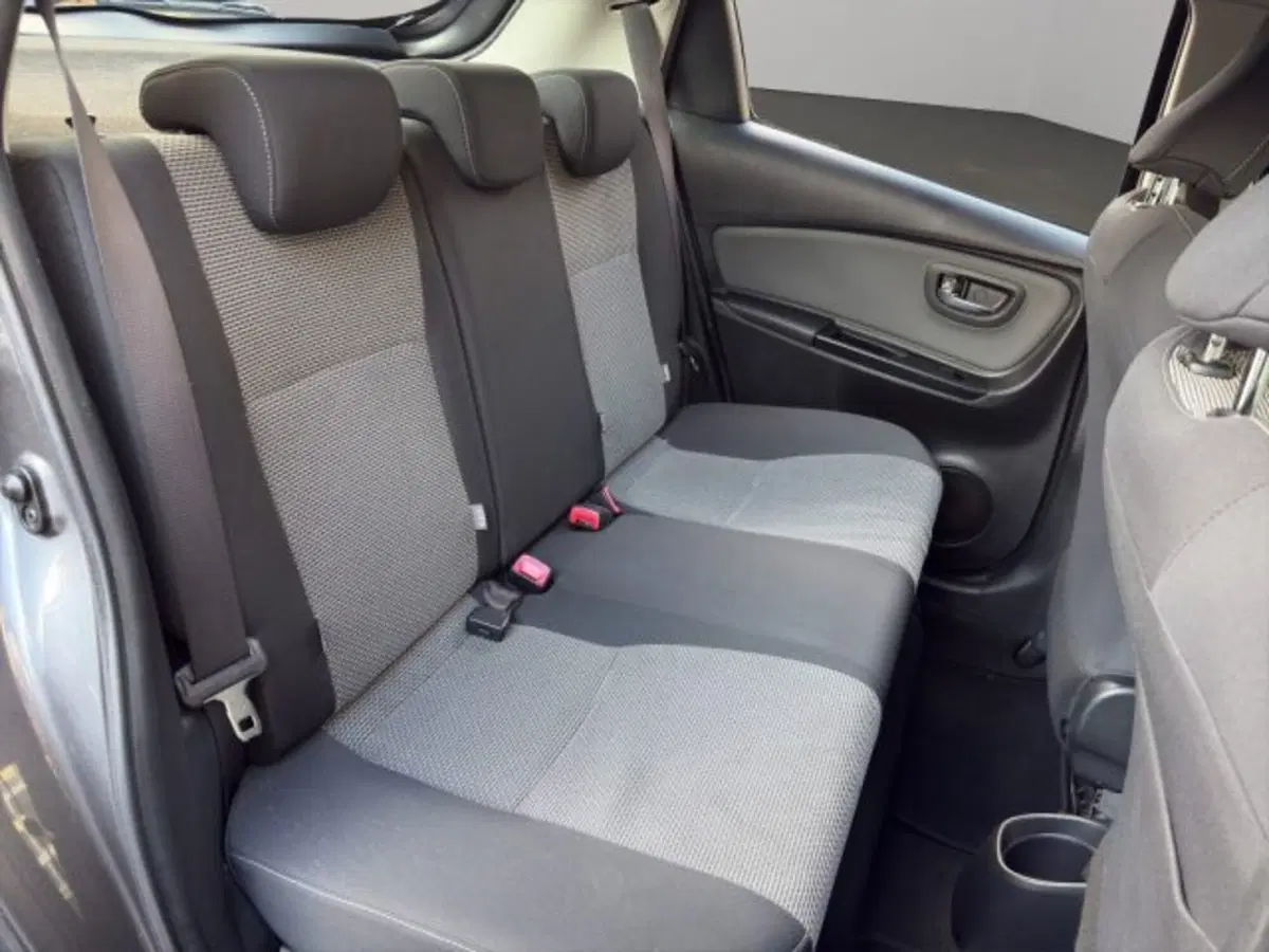 Toyota Yaris usata a Perugia (20)