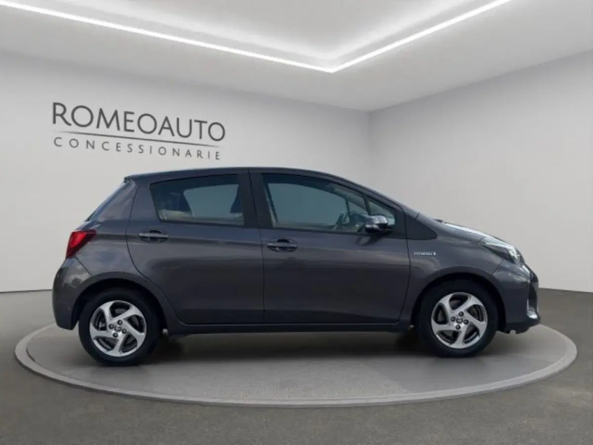 Toyota Yaris usata a Perugia (7)