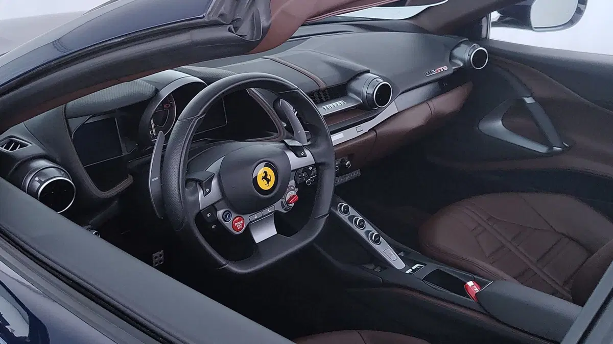 Ferrari 812 Spider usata a Perugia (11)